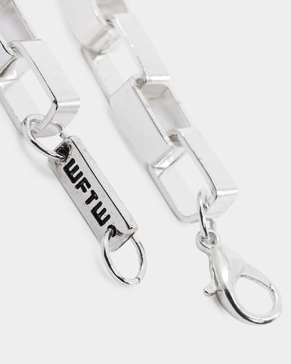 Wild for the Weekend Long Link Chain Bracelet Silver