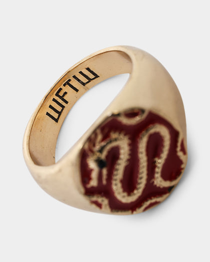 Wild for the Weekend Serpentine Dragon Signet Ring Gold