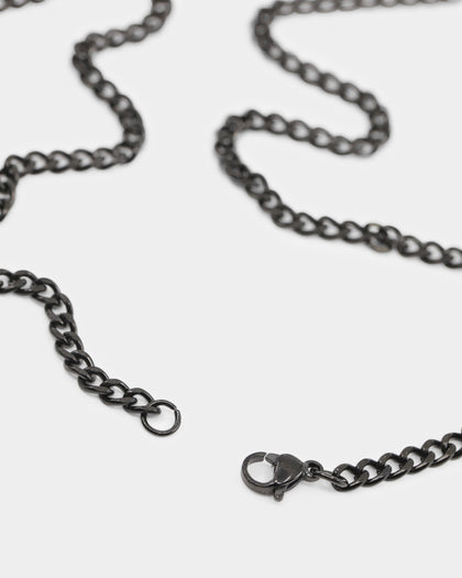 NXS Solid Cross Chain Black