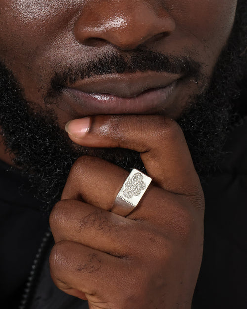 Wild For The Weekend Cloud Crystal Signet Ring (Large) Silver