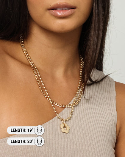 Wild For The Weekend Flower Necklace Gold