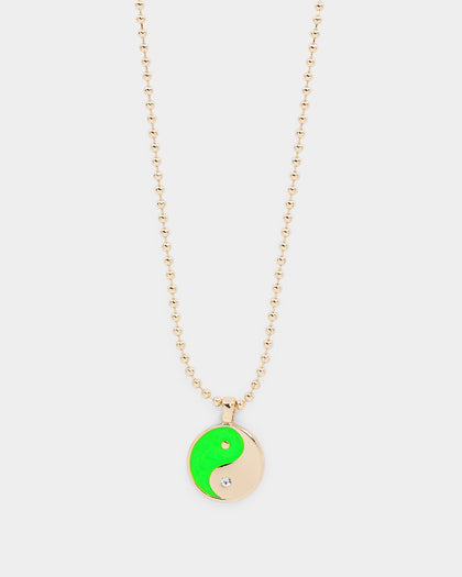 Wild For The Weekend Yin Yang Pendant Gold