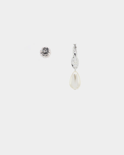 Wild For The Weekend Pearl And Crystal Earrings Set Silver