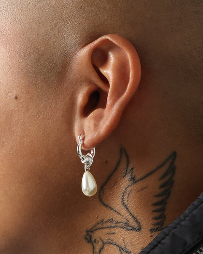 Wild For The Weekend Pearl And Crystal Earrings Set Silver