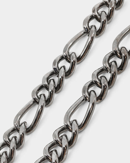 Wild For The Weekend Pearl Clasp Necklace Gunmetal