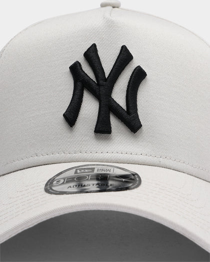 New Era New York Yankees 9FORTY A-Frame Snapback Stone