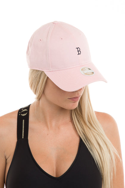 New Era Women's Boston Red Sox 9FORTY Strapback Washed Quartz