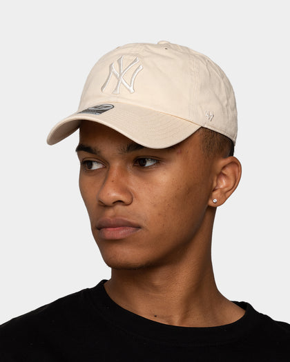 47 Brand New York Yankees 'Vanilla Cream' Tonal Clean Up Strapback Natural