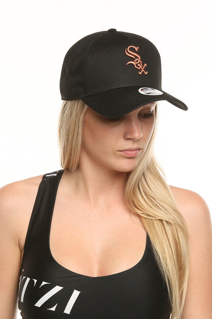New Era Women's Chicago White Sox 9FORTY A-Frame Strapback Black/Rose Gold