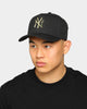 New Era New York Yankees 'Metal Badge' 9FORTY A-Frame Black/Gold Metal