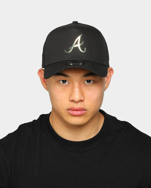 New Era Atlanta Braves 9FORTY A-Frame Metal Badge Snapback Black/Gold Metal