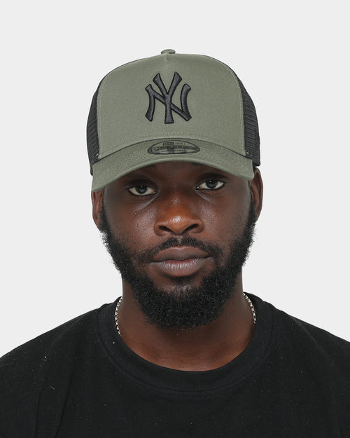 New Era New York Yankees 9FORTY A-Frame Trucker Snapback Olive/Black