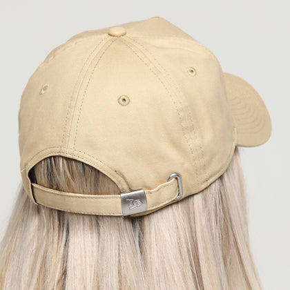 New Era Women's Raiders 9FORTY A-Frame Strapback Nude/White