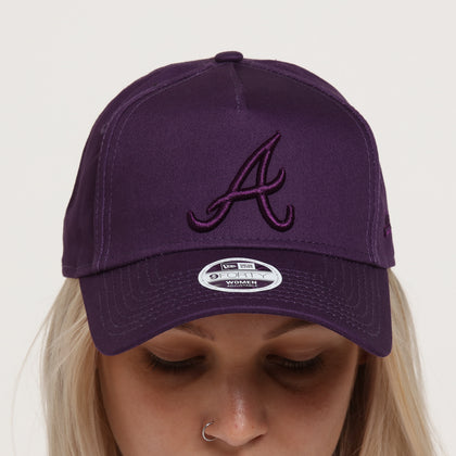 New Era Women's Atlanta Braves 9FORTY A-Frame Strapback Violet