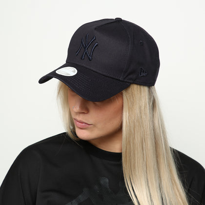 New Era Women's New York Yankees 9FORTY A-Frame Strapback Navy/Tartan