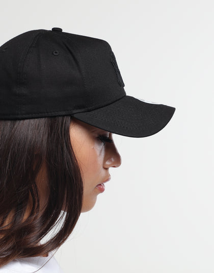 New Era Women's New York Yankees 9FORTY A-Frame Snapback Black/Navy Stripe