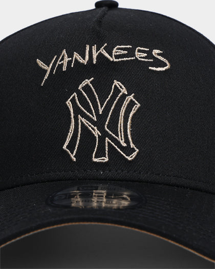 New Era New York Yankees Scribble 9FORTY A-Frame Snapback Black/Wheat