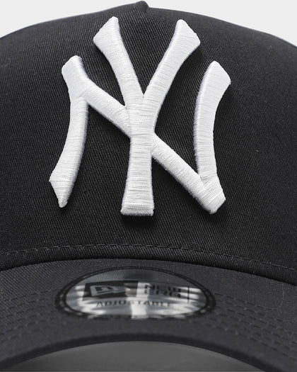 New Era New York Yankees Oversize Logo 9FORTY K-Frame Snapback Navy/White