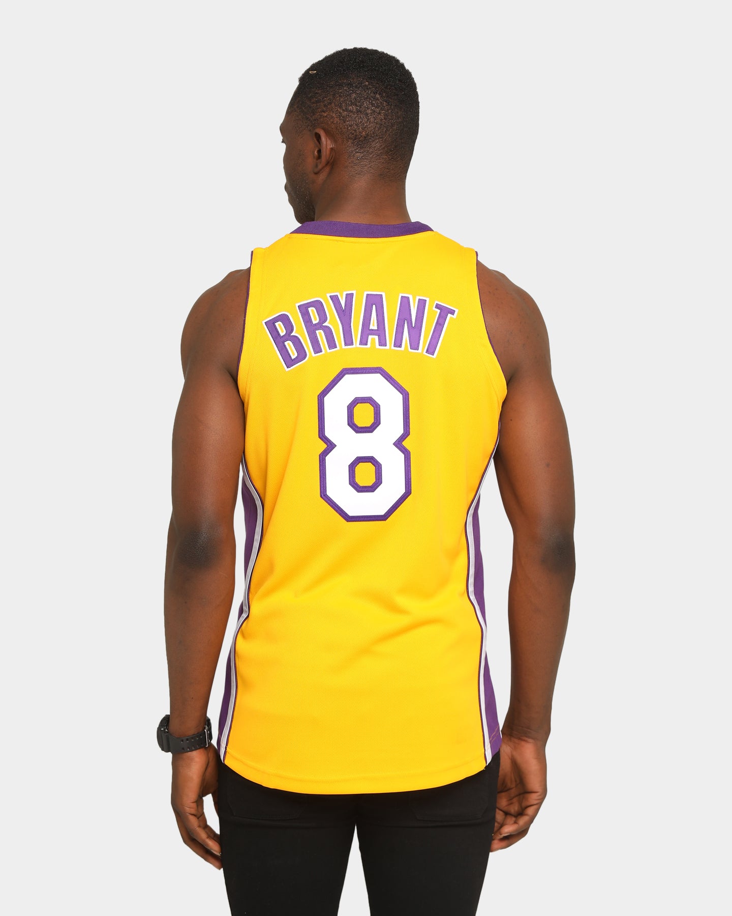 kobe bryant lakers jersey yellow