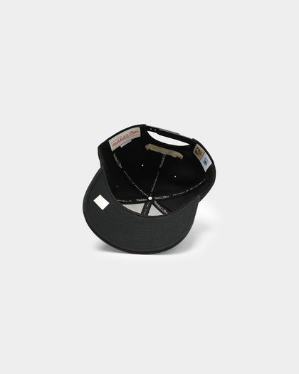 Mitchell & Ness Charlotte Hornets Rocker Step Pro Crown Snapback Black/Gold