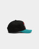 Mitchell & Ness Detroit Pistons Chin It Pro Crown Snapback Black