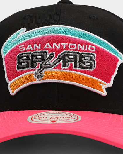 Mitchell & Ness San Antonio Spurs Chin It Pro Crown Snapback Black