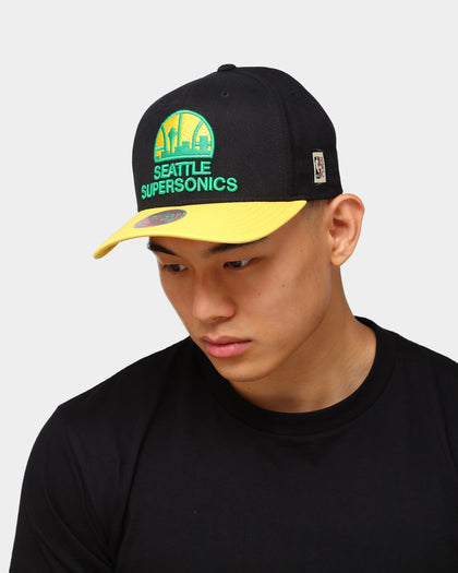 Mitchell & Ness Seattle Supersonics Chin It Pro Crown Snapback Black