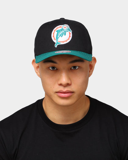 Mitchell & Ness Miami Dolphins Chin It Pro Crown Snapback Black