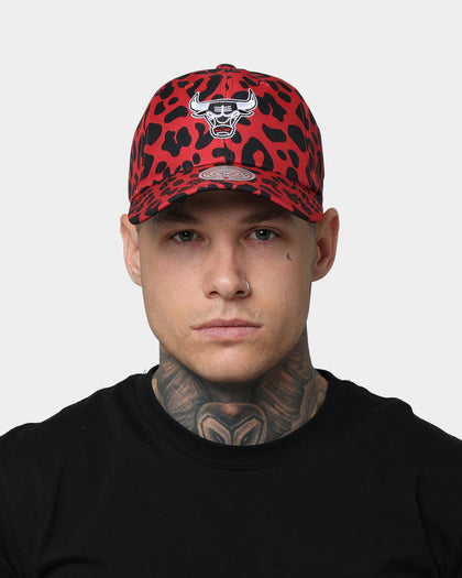 Mitchell & Ness Chicago Bulls HWC Wildstyle Dad Strapback Red