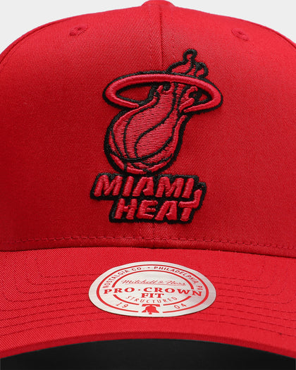 Mitchell & Ness Miami Heat Cotton Pro Crown Snapback Red