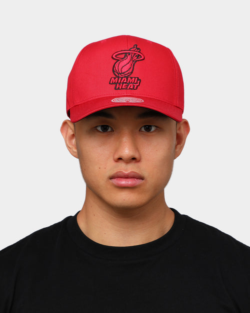 Mitchell & Ness Miami Heat Cotton Pro Crown Snapback Red