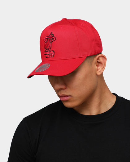 Mitchell & Ness Miami Heat Cotton Pro Crown Snapback Red