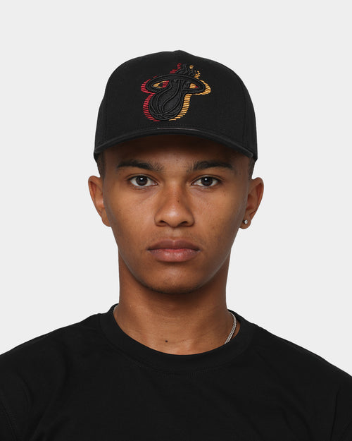 Mitchell & Ness Miami Heat Triple Slice Classic Snapback Black