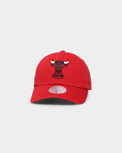 Mitchell & Ness Chicago Bulls Vintage Thread Dat Hat Strapback Red