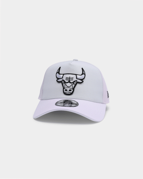 New Era. Men's Chicago Bulls UV Activation 9FORTY A-Frame Snapback White