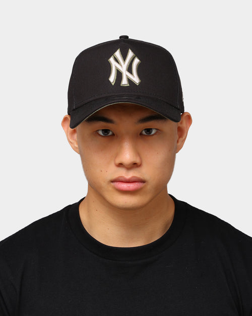 New Era New York Yankees 9FORTY A-Frame Snapback Black/Stone/Olive