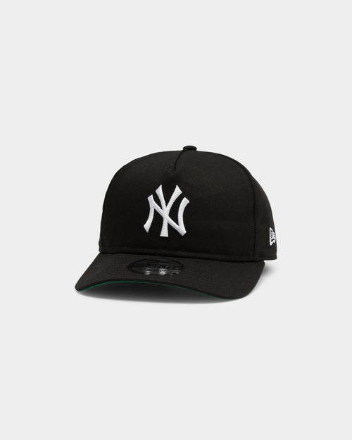 New Era Men's New York Yankees Mini Logo Old Golfer Snapback Black/OTC