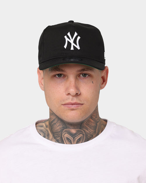 New Era Men's New York Yankees Mini Logo Old Golfer Snapback Black/OTC