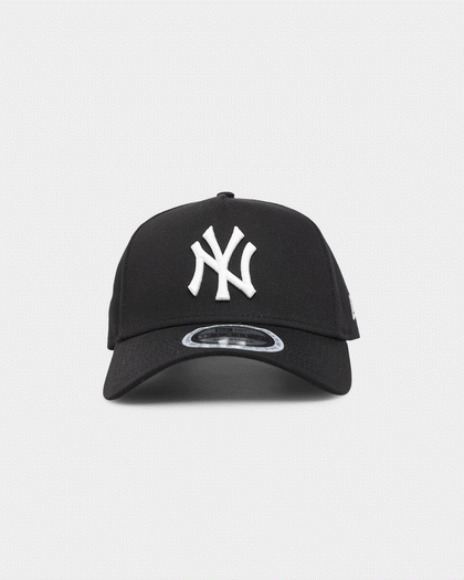 New Era New York Yankees 'Glow In The Dark Team Logo' 9FORTY A-Frame Custom Snapback Black/White