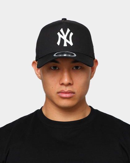 New Era New York Yankees 'Glow In The Dark Team Logo' 9FORTY A-Frame Custom Snapback Black/White