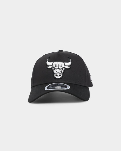 New Era Chicago Bulls 'Glow In The Dark Team Logo' 9FORTY A-Frame Custom Snapback Black/White