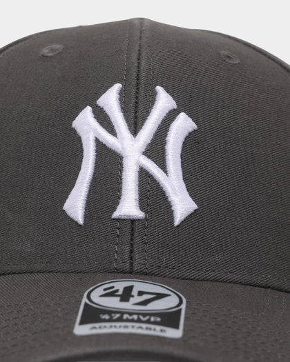 47 Brand New York Yankees Legend '47 MVP Strapback Charcoal