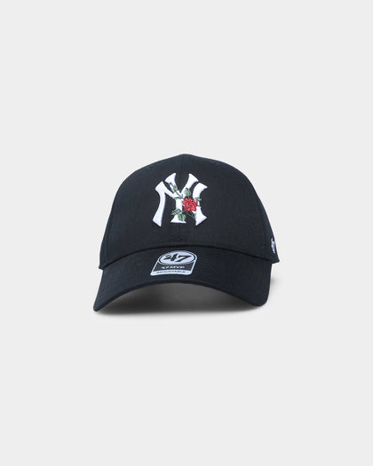47 Brand New York Yankees Black Thorn MVP Strapback Black