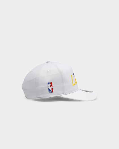 New Era Los Angeles Lakers Script Old Golfer Snapback White