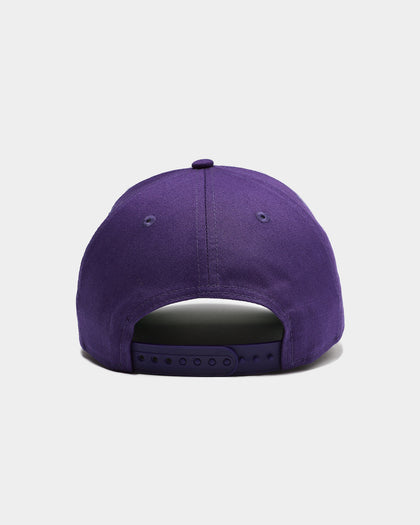 New Era Charlotte Hornets Script Old Golfer Snapback Purple