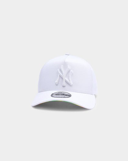 New Era New York Yankees White Heat Map Undervisor 9FORTY A-Frame Strapback White/Heat Map