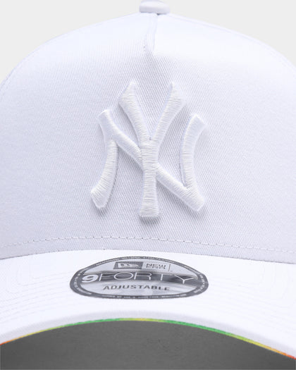 New Era New York Yankees White Heat Map Undervisor 9FORTY A-Frame Strapback White/Heat Map