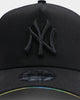 New Era New York Yankees Black Heat Map Undervisor 9FORTY A-Frame Strapback Black/Heat Map