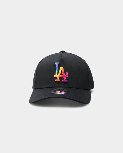 New Era Los Angeles Dodgers Metal Badge 9FORTY A-Frame Snapback Tiedye