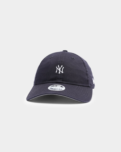 New Era Women's New York Yankees 9FORTY Strapback Navy